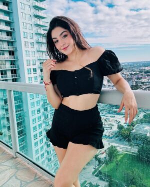 Geraldine Galvan Instagram - Un como de sol ☀️