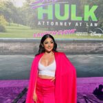 Geraldine Galvan Instagram - Los sueños se hacen realidad 💜🎬💚 Hoy viví un sueño en la premiere de #SheHulk en Hollywood, no saben la emoción tan grande de estar ahí y las vibras tan mágicas que sentí todo el tiempo . Es una serie increíble que supera todo y que nos hace sentir que las mujeres somos imparables Gracias @disneyplusla y @marvellatam por la invitación y por regalarme esta experiencia tan única 💫 @markruffalo te admiro demasiado y me llevo de ti tu gran calidad humana ! ✨RP @sd.talent ✨