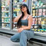 Geraldine Galvan Instagram – Domingo de súper 🛒🖤