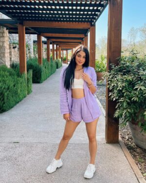 Geraldine Galvan Instagram - 💕Con ganas se sueña.
Con valentía se logra.💕