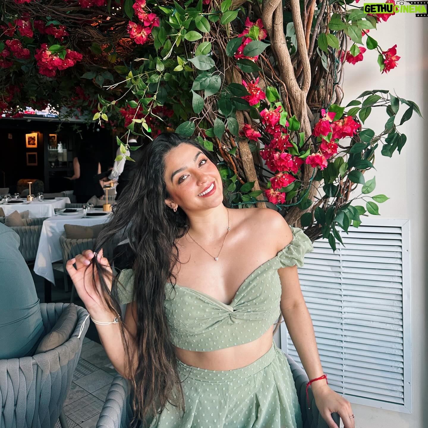 Geraldine Galvan Instagram - ✨Nunca dudes de tu potencial y de todo lo que eres capaz de lograr ✨
