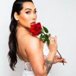 Gia Gunn Instagram - 𝑾𝒉𝒆𝒏 𝒚𝒐𝒖 𝒍𝒐𝒗𝒆 𝒘𝒊𝒕𝒉 𝒂𝒍𝒍 𝒚𝒐𝒖𝒓 𝒃𝒆𝒊𝒏𝒈, 𝒕𝒉𝒊𝒔 𝒊𝒔 𝒘𝒉𝒂𝒕 𝒉𝒂𝒑𝒑𝒆𝒏𝒔. 𝑯𝒂𝒑𝒑𝒚 𝑽𝒂𝒍𝒆𝒏𝒕𝒊𝒏𝒆𝒔 𝑫𝒂𝒚♥️ 📸 @eatenbyanimals 💄 @glamtechstevent @leovalentinohair