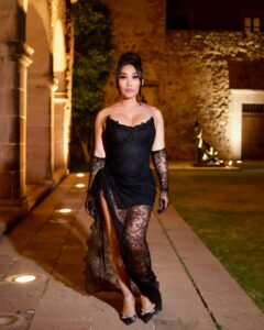 Gia Gunn Instagram - Zacatecas🖤 gracias @cesarmushi por invitarme a esta tierra tan hermoso. 📸 @juvidel @valjoestudio 💄 @diegomedinabeauty @george_anthony_j