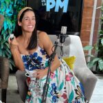 Gianella Neyra Instagram - Nací bronceadita dicen mis amigas 🤭😅😅. ¡Su envidia es mi progreso! ¡No se pierdan el episodio completo en nuestro canal de YouTube de @mujeresdelapm 🎥!