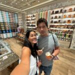 Gianella Neyra Instagram - Cuando tu viaje de trabajo se convierte en un DATE con tu pareja 👩‍❤️‍💋‍👨 ¡Cualquier excusa sirve descansar en pareja, sobre todo si coincide con @Madonna 🎤! Fin de semana con @_cristianrivero en Miamiiiiii…🎶Porque los chicos se fueron a dormir 🎶 😂😍😴 ¡Gracias #MadresElMusical por este lindo FDS!