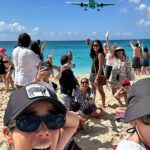 Gianella Neyra Instagram - #PhotoDump de este viaje increíble ✈️ que nos ha regalado un descanso absoluto y una pausa para divertirnos en familia 😉. En montañas, con un avión que casi se lleva nuestras cosas ji,ji, jugando en lego, y disfrutando el mar a más no poder. ¿Ya planeaste tu primera aventura del 2024? 🙋🏻‍♀️💖