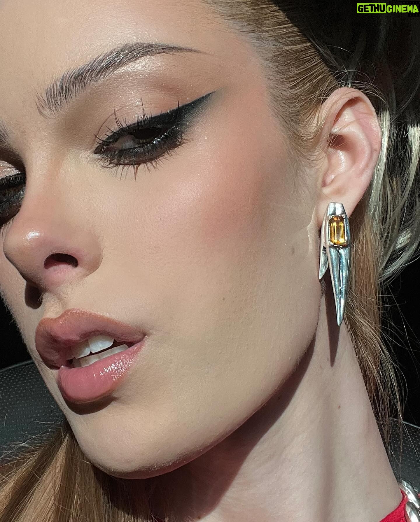 Gigi Goode Instagram - Feeling the love at the @lalgbtcenter gala Wearing @acnestudios ❣️