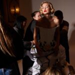 Gigi Hadid Instagram – before the ball (by @lilmami_lani) / appreciation post for the @thombrowne team – especially Emer, Chia-Chi, Corinna, and Edna who were with me zipping, holding, sewing, tying, cutting til the minute I hit the carpet. This moment is nothing without your skill and dedication!! & To Thom— I have been a fan of your work for as long as I can remember; it’s a dream come true to have collaborated with you. Thank you all so much💛

& to my girls @lilmami_lani @mimicuttrell @cgonzalezbeauty @laurapolko thank you always for your friendship and creativity
