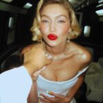 Gigi Hadid Instagram - before the ball (by @lilmami_lani) / appreciation post for the @thombrowne team - especially Emer, Chia-Chi, Corinna, and Edna who were with me zipping, holding, sewing, tying, cutting til the minute I hit the carpet. This moment is nothing without your skill and dedication!! & To Thom— I have been a fan of your work for as long as I can remember; it’s a dream come true to have collaborated with you. Thank you all so much💛 & to my girls @lilmami_lani @mimicuttrell @cgonzalezbeauty @laurapolko thank you always for your friendship and creativity