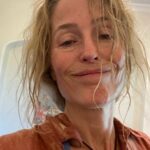 Gillian Anderson Instagram - Welcome to the inside of my head 🤪 wait for it… (first part was last week, finishing my equity contract)