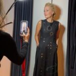 Gillian Anderson Instagram - @thecrownnetflix S5 premiere 👑 Dress: @chloe Shoes: @gianvitorossi Styling: @marthaward Make up: @florriewhitemakeup Hair: @jamesrowehair