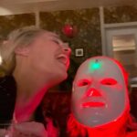Gillian Anderson Instagram - sister sister @lisamcgrillis @sexeducation