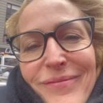 Gillian Anderson Instagram - Almost got run over, almost fell down a grate. It’s dangerous out there. @netflixuk @netflix
