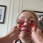 Gillian Anderson Instagram - How one prepares for Scoop press with @billiepiper.