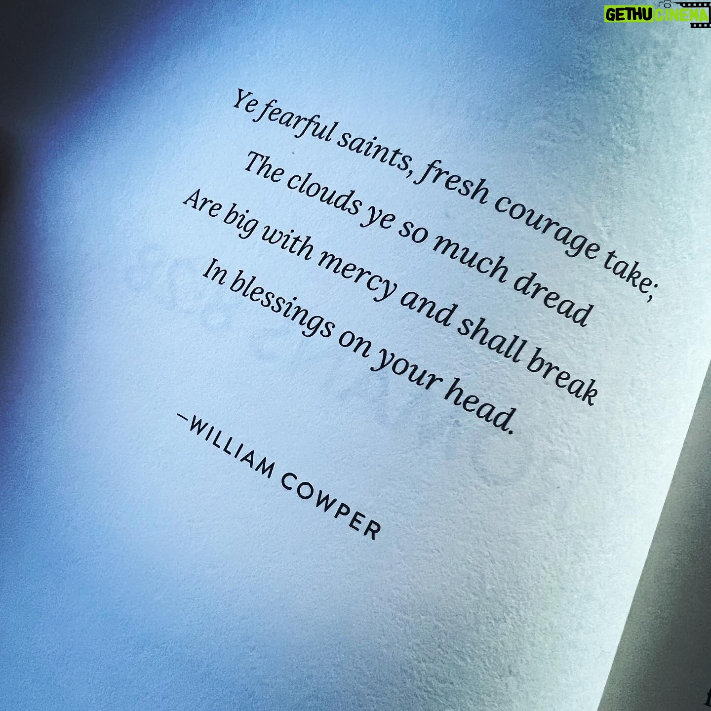 Gina Carano Instagram - Happy New Year 🪽 2024 believe there is hope.