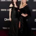 Gina Carano Instagram - Here we go!! #TerroronthePrairie premier!! ❤️‍🔥❤️‍🔥❤️‍🔥 @realdailywire @dailywireentertainment @bonfirelegend