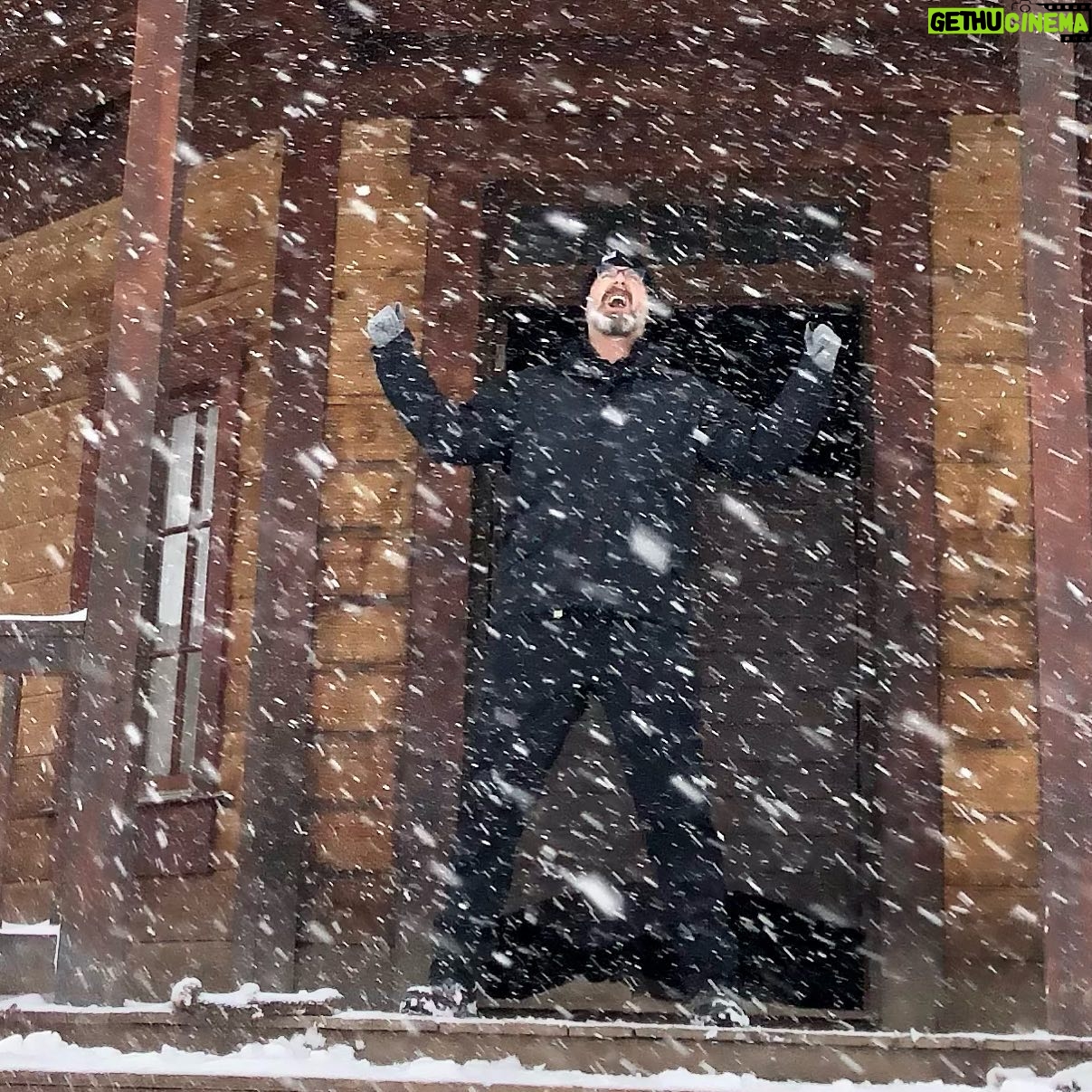 Gina Carano Instagram - If there’s a movie producer you’re going to want to work with it’s @bonfirelegend ladies and gentlemen. 😆☄️ He IS the storm! 😂 you’re the best #DallasSonnier