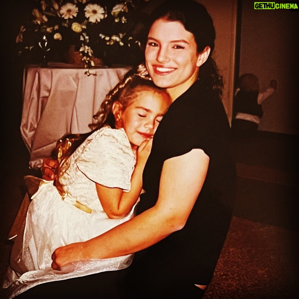Gina Carano Instagram - “It was once said that the moral test of government is how that government treats those who are in the dawn of life, the children; those who are in the twilight of life, the elderly; and those who are in the shadows of life, the sick, the needy and the handicapped.” Humphrey Since we do not have children @dasoulassassin and I felt it placed on our hearts to speak up in 2020. I felt physically sickened for the parents who were afraid to lose their jobs and not be able to provide for their families for questioning the covid mask mandates, lockdowns and eventually what we knew was coming, vaccine mandates. They had families to support so I thought if people like us shook the cage free it would help more people to encourage conversations. How fast we started slipping into an authoritarian state. How horrifically I was labeled online for being an alt right winger anti-mask, anti-vax, anti-lockdown which made it easier to slander me with other vile words.. What is alt right about questioning forcing masks on 2 year olds? What is alt right for saying the lockdowns were going to cause far more damage than good? What was alt right about refusing to support or comply with forcing an experimental drug into people in order to keep their jobs or go to school. This is a human rights issue and it should’ve been treated as such and up for debate but instead it was demonized, censored and politicized. And still the damages are not being addressed. Its like a sore tooth, where the people in charge got so many to comply and push this narrative and now very few are brushing the tooth to clean it up, they’re just waiting for it to rot which is causing more problems and decay. This is something we have to address for the next generations, they will have their own battles, which will be made much worse if we do not correct what was done. Pictured here with my darling cousin who is an incredible power house of a woman now having her own children. I don’t have the answers but we need to be having and encouraging these discussions like never before. When you know your WHY, life’s hard decisions become clear, not easier but clear. This is my WHY. ❤️