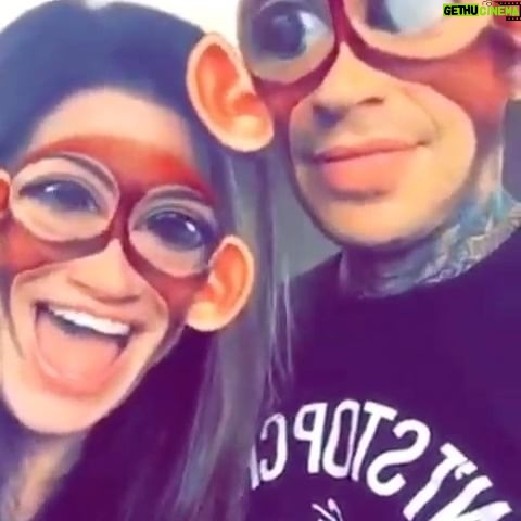 Gina Carano Instagram - Trying to blend in with the madness. 🤣🫣🙈