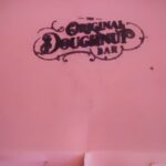 Gina Carano Instagram - If anyone wants to join me in giving up sugar for the month of February… now is your moment. 🤣 any takers?! Sugar creates brutal inflammation in the body but why does it have to taste so goooood! 😂 Here’s some 🍩’s as a send off. Today is my day 1. Tomorrow is Feb 1st if you’re want to start then. Wish me the best. 🙈 #sugardetox