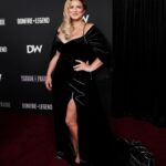 Gina Carano Instagram - Here we go!! #TerroronthePrairie premier!! ❤️‍🔥❤️‍🔥❤️‍🔥 @realdailywire @dailywireentertainment @bonfirelegend
