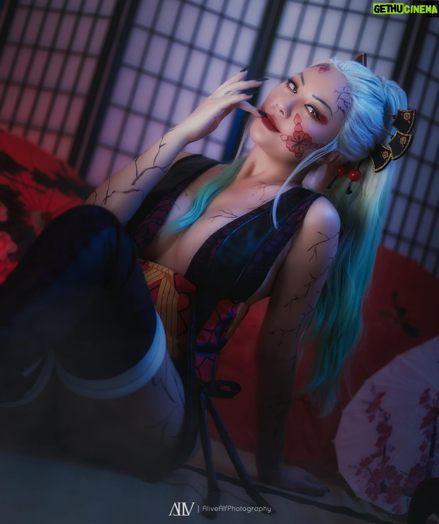 Gina Darling - 14.8K Likes - Feeling cute. Might destroy a village later🩸#Daki #DemonSlayer
Cosplay made by: @stellachuuuuu
Photo: @alive_alf
#dakicosplay #anime #manga #cosplay