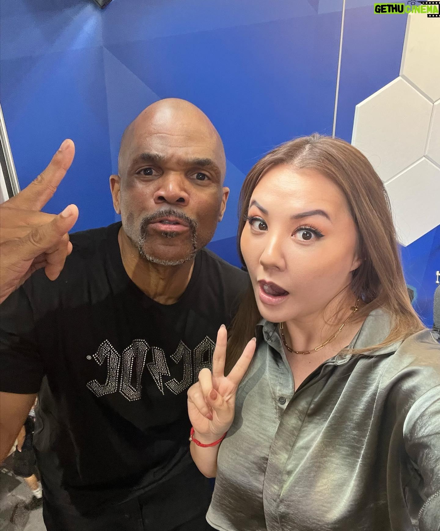 Gina Darling Instagram - The Walking Dead, Invincible, Mortal Kombat, and tons of friends and cool folks. San Diego Comicon 2023 is a wrap! Thank you @skyboundent @skyboundgames 😃