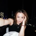 Gina Darling Instagram - I like hotel rooms 🖤 #korea