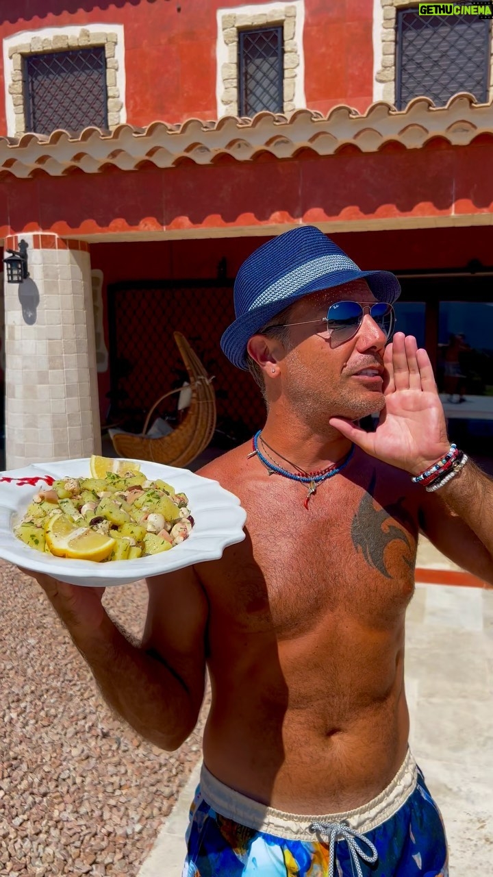 Gino D'Acampo - 13.1K Likes - Our lunch today… What’s on the menu for you guys?…
GDx
