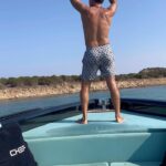 Gino D’Acampo Instagram – When @lucidacampo catches you dancing to @peterandre … 
GDx