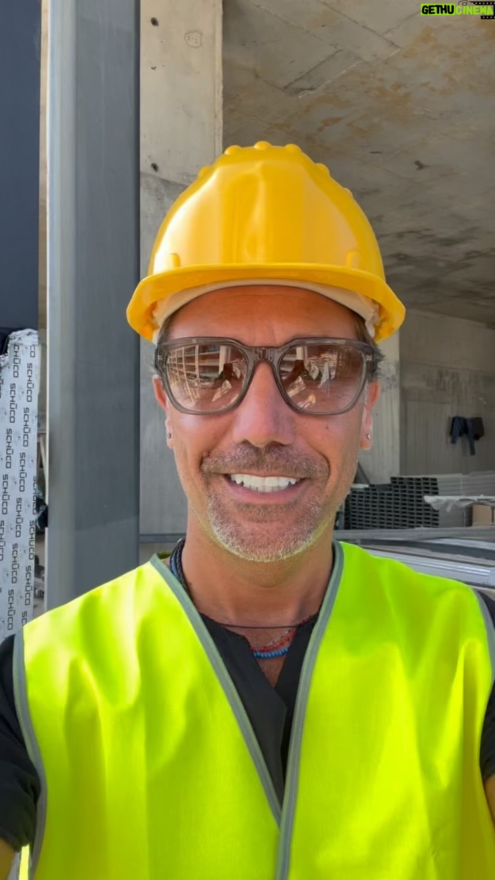 Gino D'Acampo - 19.3K Likes - Something cooking up in Malta with @mercurytowers … Any guesses?😎
GDx
