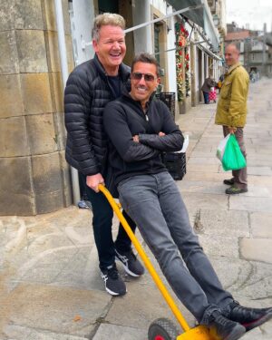 Gino D'Acampo Instagram - Swipe to see what goes on behind the scenes 😂👉 

Gordon, Gino and Fred: Viva España starts Sunday at 9pm on ITV1 and ITVX 🇪🇸