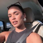 Giovana Cordeiro Instagram - Primeira semana de férias e muitas skins 🦎