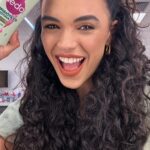 Giovana Cordeiro Instagram – Tá aí o passo a passo pra finalizar esse cabelão! 🦁

Meu foco agora é manter o meu cabelo hidratado pra ele continuar crescendo saudável e forte, por isso escolhi a @sedaoficial com a Linha Prebióticos   Biotina que auxilia no crescimento capilar da maneira certa fortalecendo os fios da raiz até as pontas, com a tecnologia e os nutrientes adequados. 💜

#Publi #AguentaFirme