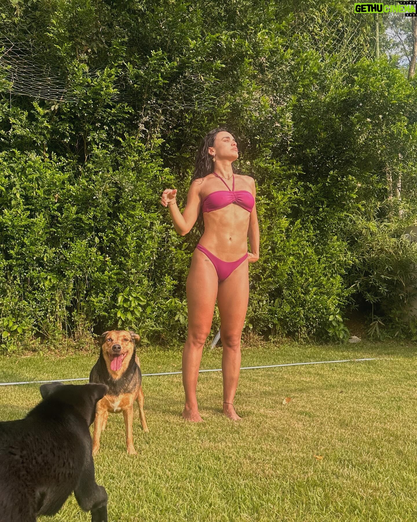 Giovana Cordeiro - 49.7K Likes - do jeito que eu eu gosto: de @arealrio com as minhas ☀️