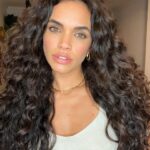 Giovana Cordeiro Instagram - Às sextas usamos branco
