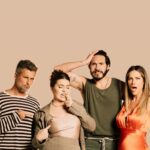 Giovanna Ewbank Instagram - No #SURUBAUM dessa semana nós recebemos esse casal amado por nós e pelo Brasiiiil @viihtube e @eliezer se jogaram e contaram TUDO! Desde de o início do relacionamento deles até os dias de hoje, e acreditem tem muita história hilária!!! Kkkkkkkkkkk esses dois são demais! Aproveita que é feriado e clica no link da BIO 👆🏽