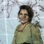Giselle Itié Instagram - Mami, agradeço todos os dias por ter vindo de você. Sua alma é rellena de Amor e muita Luz. A forma como você leva a vida só me eleva como mulher e me dá muita fuerza pra contar a minha história. quando questiono a educação que foi dada. em nenhum momento levanto todo o valor que foi me presenteado por você. de jeito nenhum! sei que você me criou da melhor forma possível. só estou em pé, como mulher e mãe do PP Luna, fazendo a transição da educação tradicional para a educação positiva porque você também me deu este repertório🩵 eu sei de todo o Amor que me é dado todos os dias. pra mim e para o nosso PP. Te Amo e te Agradeço profundamente. Feliz Dia Todos os Dias e para Sempre.