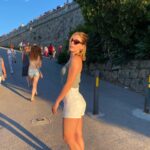 Giulia Guerrini Instagram – La luce del tramonto era cosí Bella che non ho voluto mettere filtri 🥰
