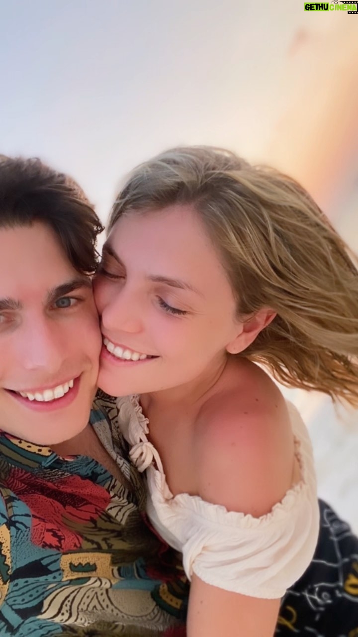 Giulia Guerrini - 32K Likes - La vita senza amore dimmi tu che vita è ♥️