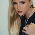 Giulia Nassa Instagram – 🌌
Esse look tinha um boné… :’(