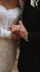 Giuseppa Ciurleo Instagram - À nous et à nos futur plus belles années à vivre ✨💍❤️ cette vidéo me donne des frissons et surtout beaucoup d’émotions 🥲🥹 @les_tarpin_loin
