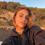 Giuseppa Ciurleo Instagram – Hier je vous ai posté une photo avec une robe de mariage et pimpé a mort puis aujourd’hui on revient au base 🫶🏼😂✨ No make up Life 🤗