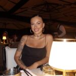 Giuseppa Ciurleo Instagram - J’suis souvent à l’arrache j’avoue 😂 Mais punaise le make up ça fait du bien aussi 😇 hier c’était l’enterrement de vie de jeune fille de ma copine Marie et aujourd’hui son mariage 🥹👰🏻‍♀️