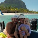 Giuseppa Ciurleo Instagram - always remember it 🏖️🐬🌺👨‍👩‍👧‍👧 @mathisroutier 📸