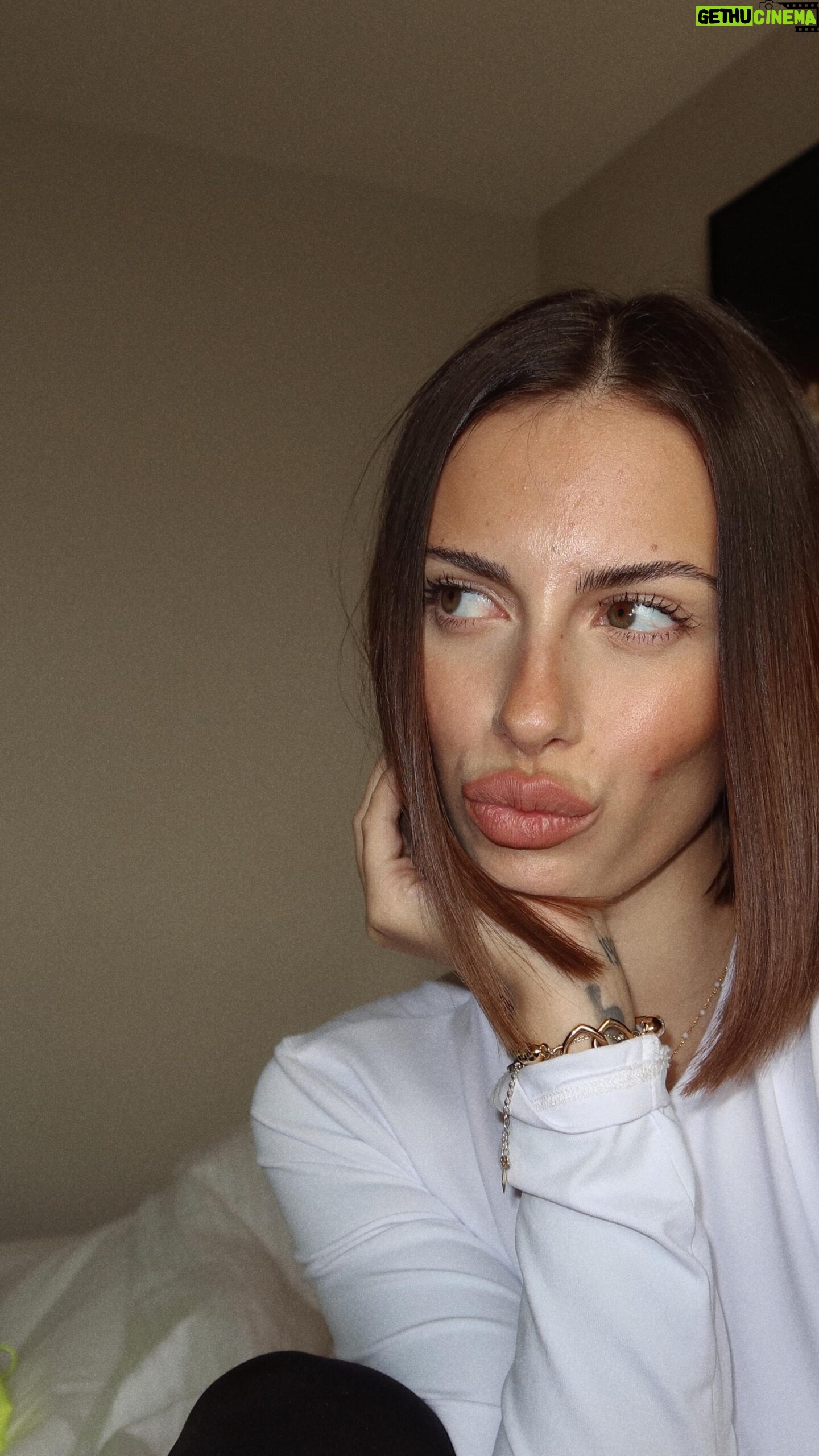 Giuseppa Ciurleo Instagram - GRWM 🥰 dites moi si ce genre de vidéo vous plaît j’en ferais !!!!