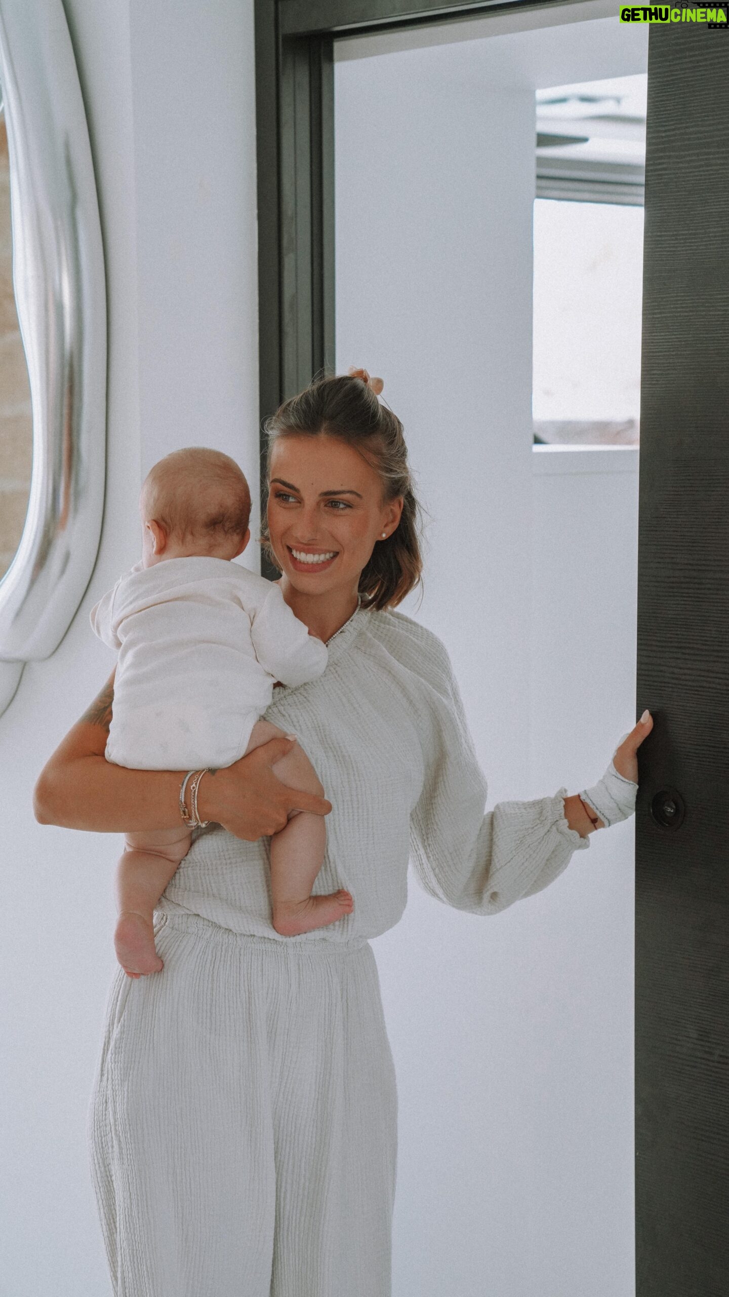 Giuseppa Ciurleo Instagram - Petit week-end plein d’amour entre filles 💓 De belles activités et surtout pleeeeein de câlins 🫶🏻 Pendant que papa @paga_lmsa est en Corse 🌞 Et vous, vous avez fait quoi de votre week-end ? 🥰