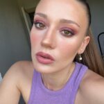 Gizem Karaca Instagram – Won’t take anything serious anymore sorry, zaten Webb e göre bir kum tanesi kadar bile değilmişiz. 🕺🏼🫶🏻