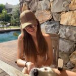 Gizem Karaca Instagram – Summer Update 🫶🏻🌞🌴🐿🤓