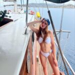 Gizem Karaca Instagram – Açılış yapılmıştır ama su çok soğuk. 👀